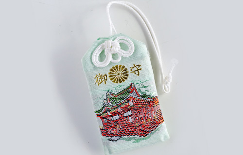 Amulet charm Japan shopping